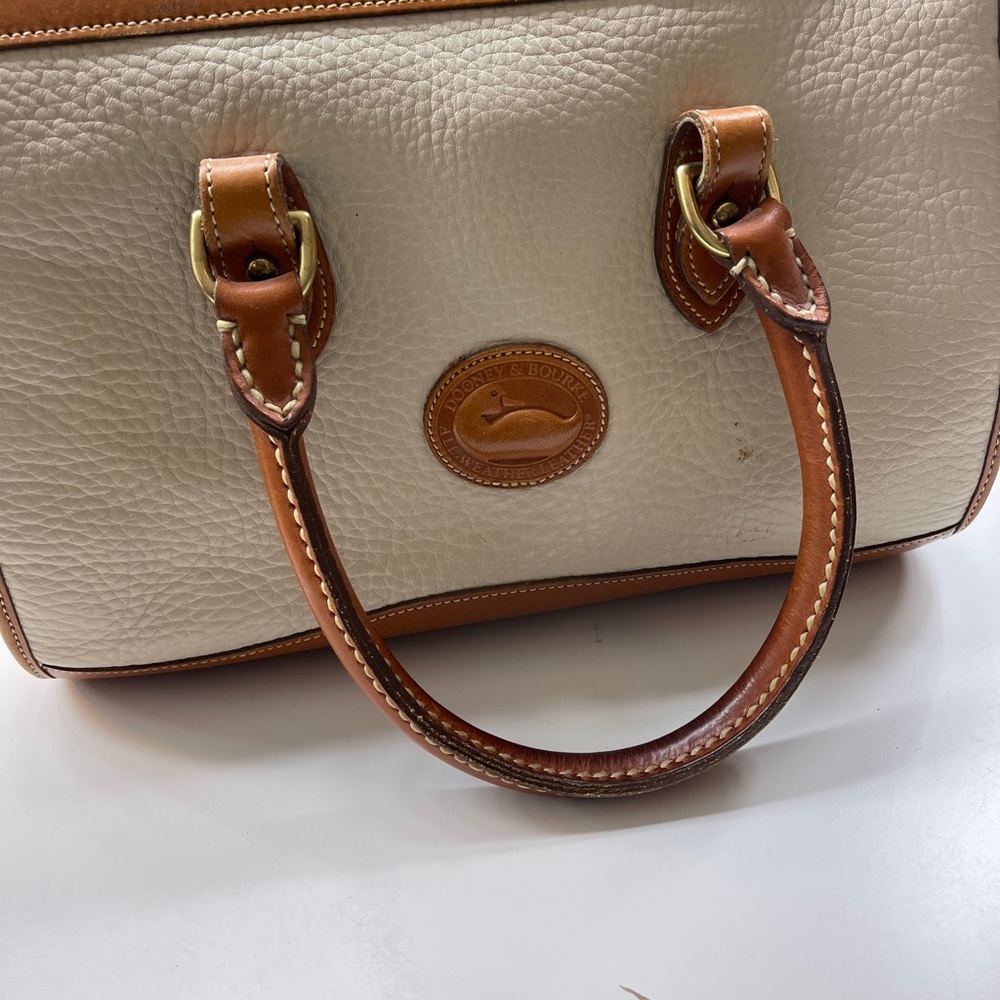 Dooney & Bourke purse